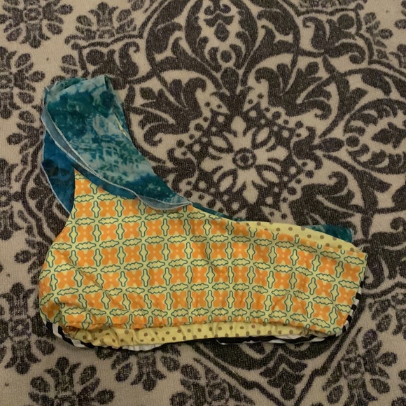 🏖️🌴 Unique reversible bikini - Picture 9 of 9
